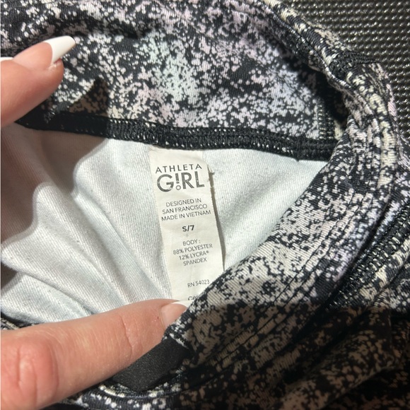 Athleta Girl leggings size s/7 - Picture 3 of 3